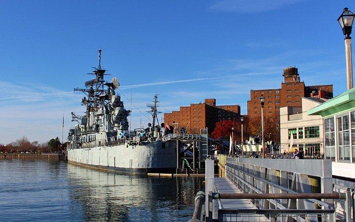 Parque Naval y Militar de Buffalo y Erie County