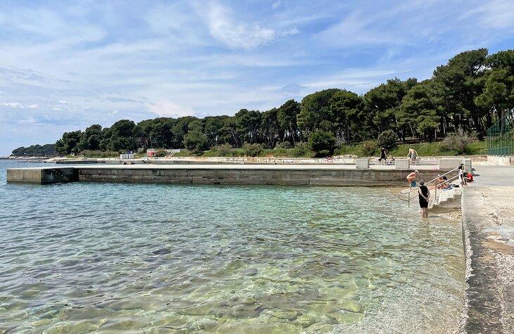 Plage de Valkane