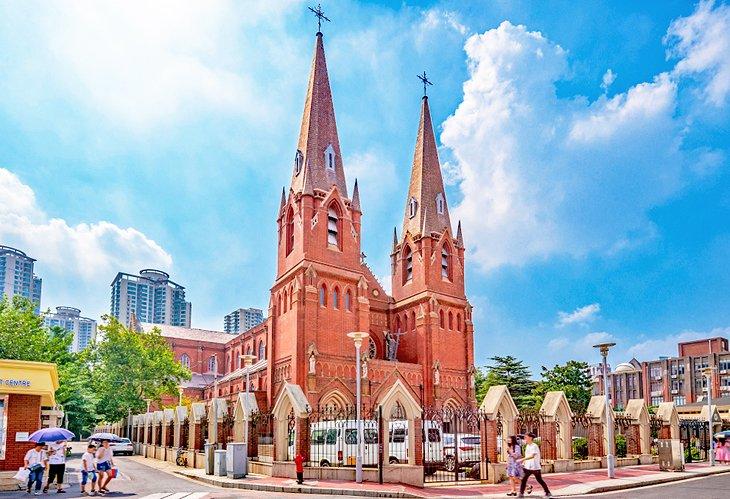 Catedral de Xujiahui y la Basílica de Sheshan