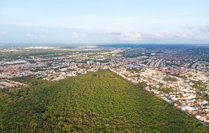 Vista aérea del Parque Urbano Kabah