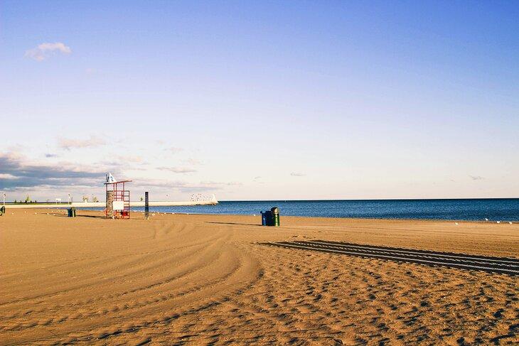 Plage à Port Stanley