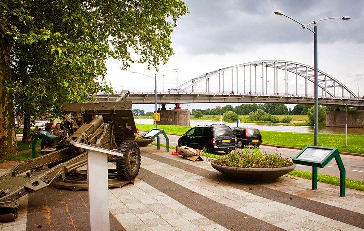 El Puente John Frost y el Museo Airborne