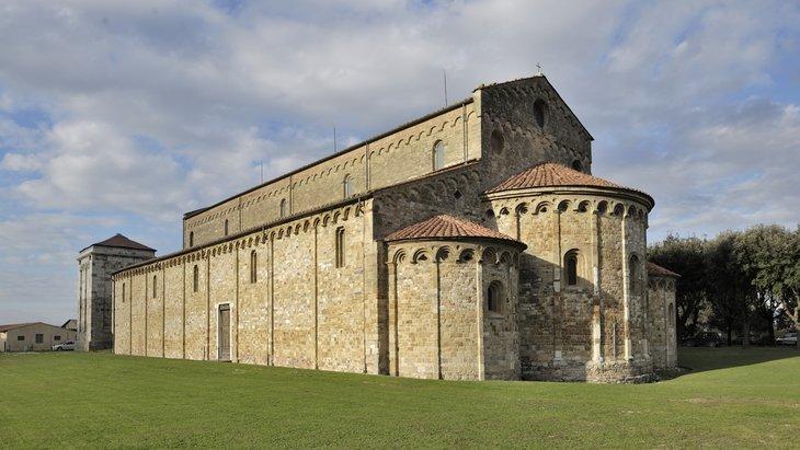 Basilica Románica de San Piero a Grado