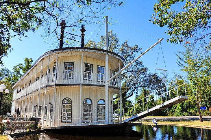 Antiguo barco de remos en Greenville, Misisipi