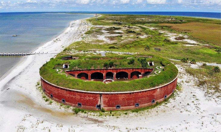 Fuerte Massachusetts