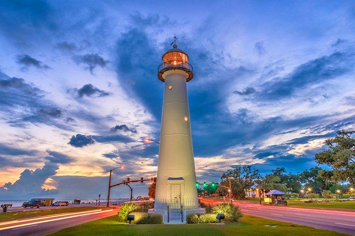 Faro de Biloxi en la tarde