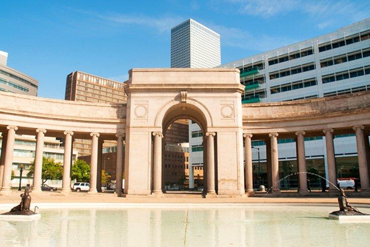 Parque Civic Center