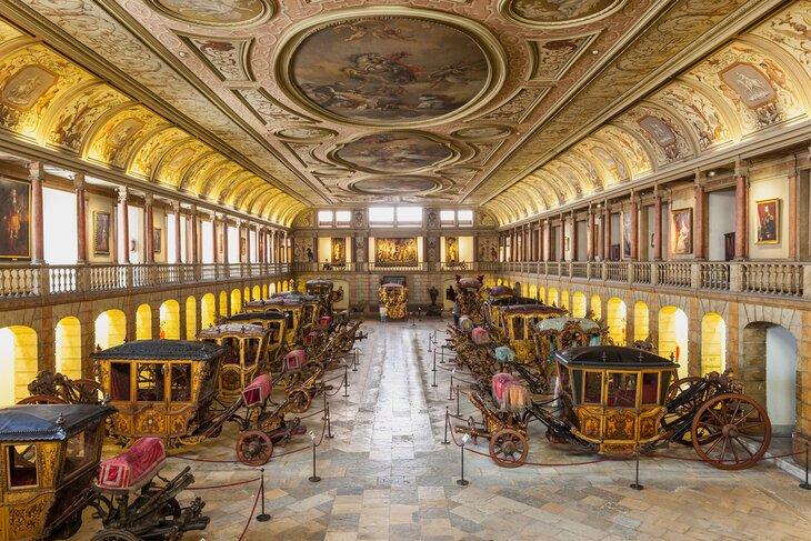 National Coach Museum (Museu Nacional dos Coches) | saiko3p / Shutterstock.com