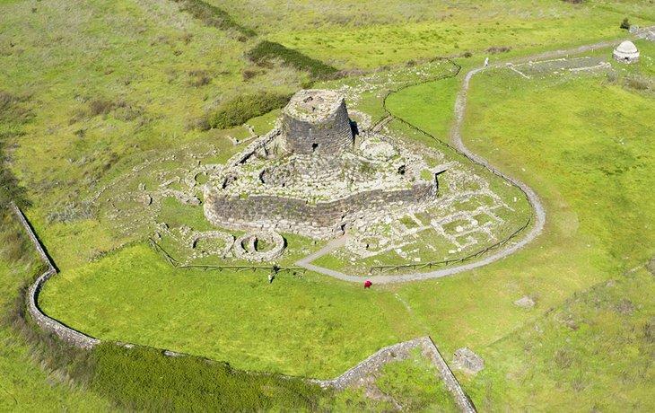 Vista aérea del Nuraghe Santu Antine