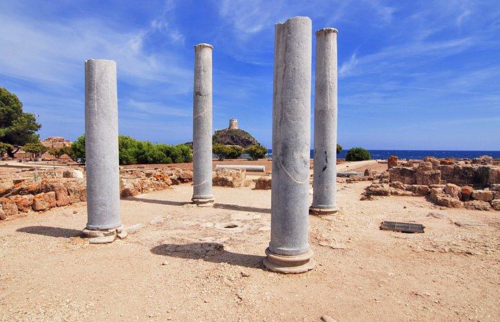 Ruinas antiguas en Nora