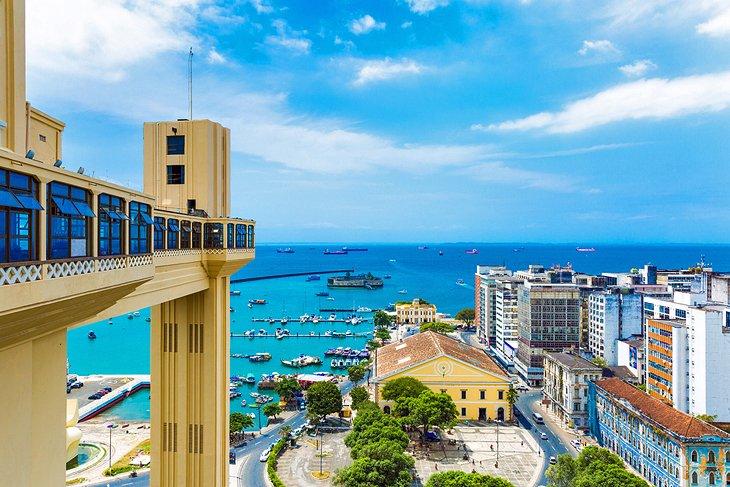 Elevador Lacerda (Elevador a la Cidade Alta)
