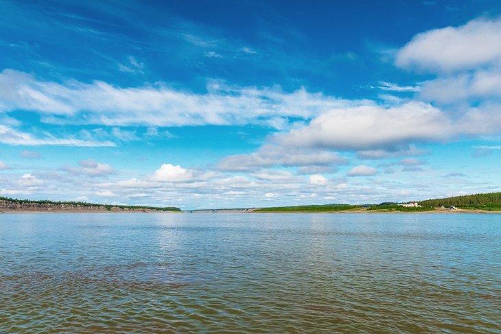 El Río Mackenzie en los Territorios del Noroeste