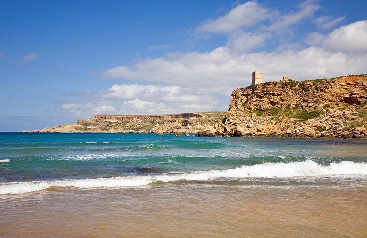Playa de Ghajn Tuffieha Bay y Gnejna Bay, Isla de Malta