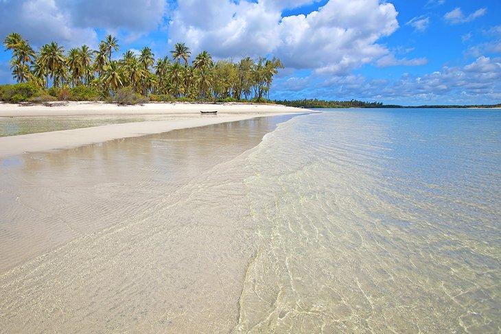 Plage immaculée sur l'île de Mafia