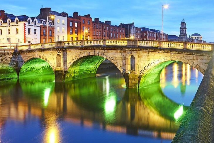 Puente Father Matthew en Dublín