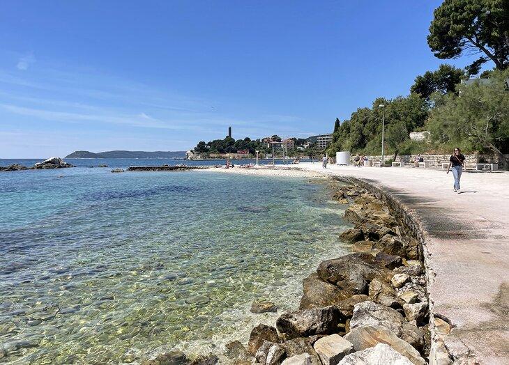 Ovčice Strand
