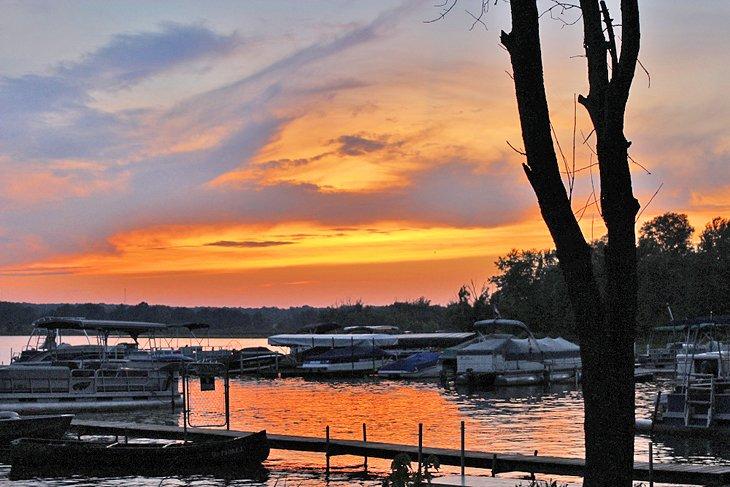 Lago Chippewa al atardecer