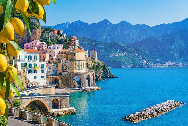 Atrani, un pintoresco pequeño pueblo en la costa de Amalfi