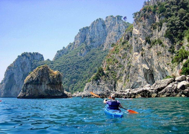 Paseo en kayak por la Reserva Natural Marina Punta Campanella