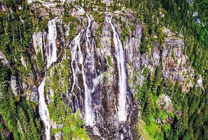 Vue aérienne des Chutes Della
