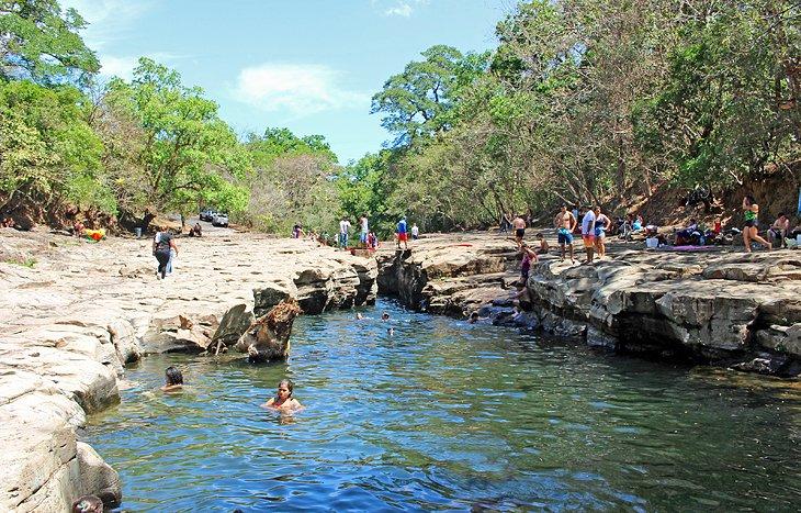 Baignade dans la rivière aux Los Cangilones