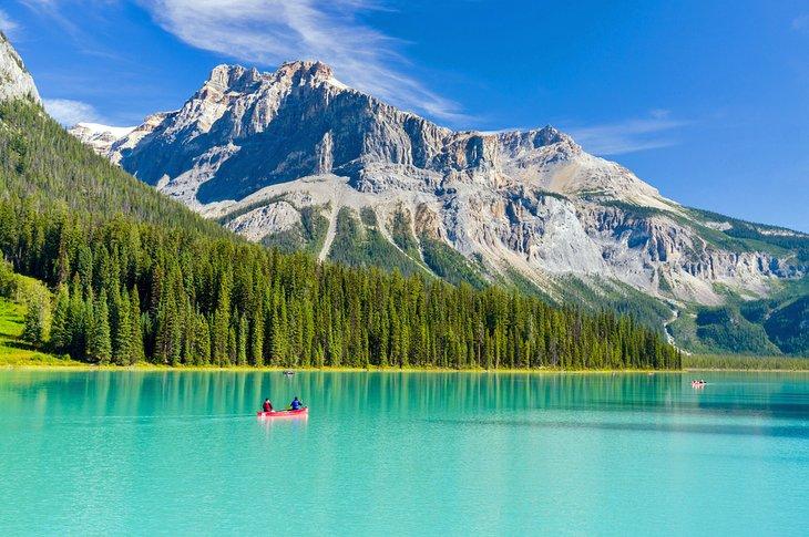 Lago Esmeralda en el Parque Nacional Yoho