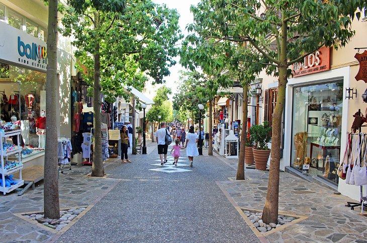 Calle peatonal en Agios Nikolaos