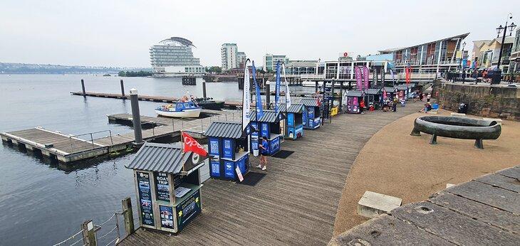 Muelles con paseos en barco en Cardiff