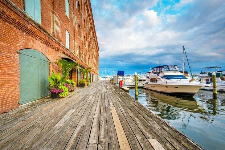 El muelle Henderson en Fells Point, Baltimore