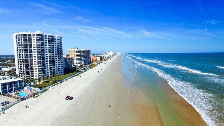 Vista aérea de Daytona Beach