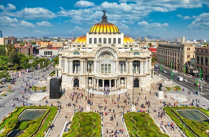 Palais des Beaux-Arts à Mexico