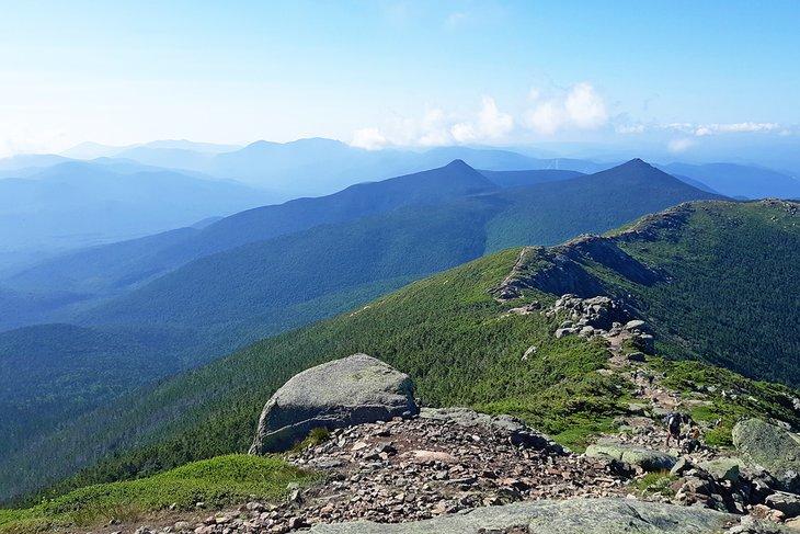 Sendero de cresta en Mt. Mansfield