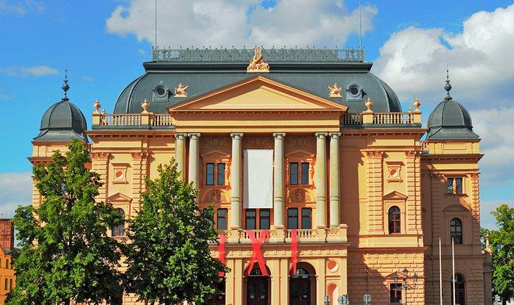 Teatro Estatal de Mecklemburgo