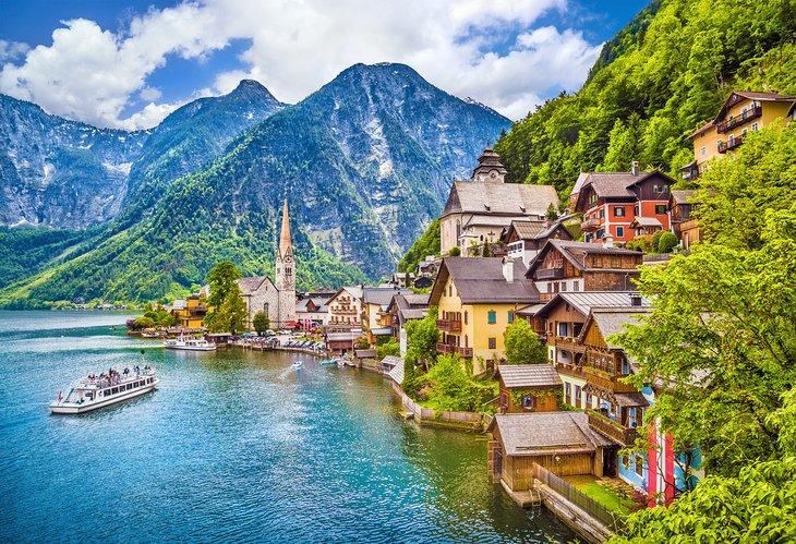 Pueblo de Hallstatt en los Alpes austriacos