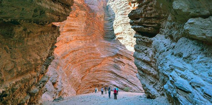 Acantilado El Anfiteatro, Quebrada de Cafayate