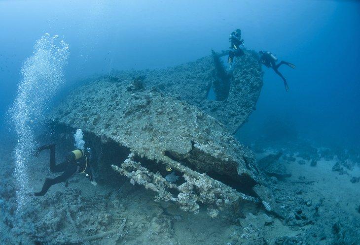 Plongée dans l'épave du SS Dunraven
