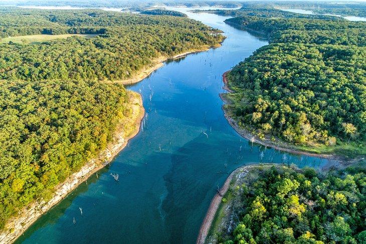 Lac Truman