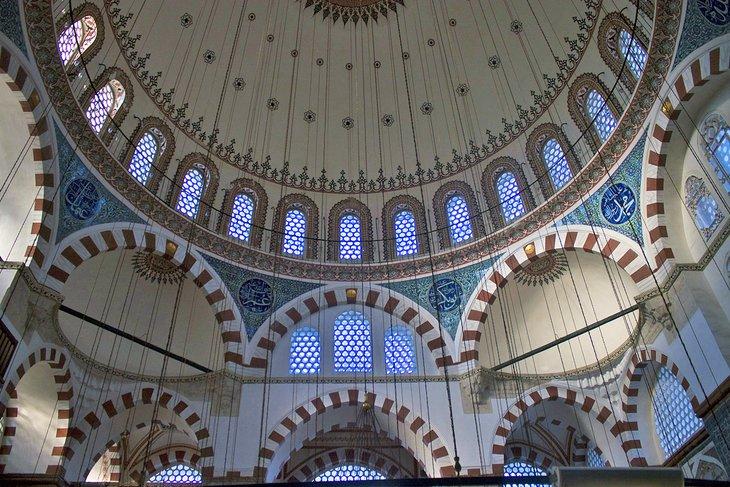 Cúpula de la mezquita Rüstem Pasa en Estambul