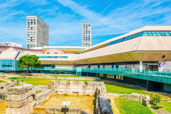 Museo de Historia de Marsella | trabantos / Shutterstock.com