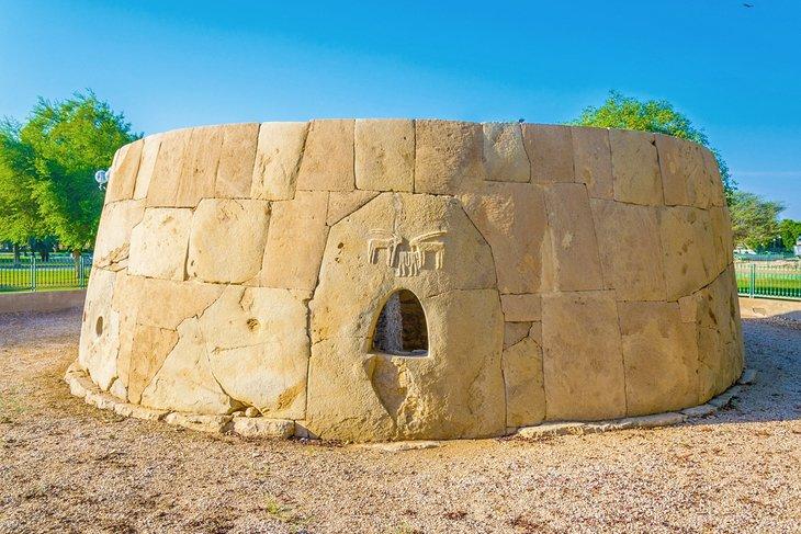 La Gran Tumba de Hili en el Parque Arqueológico de Hili