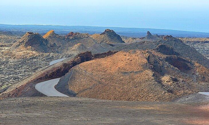 Straße durch den Nationalpark Timanfaya, Lanzarote