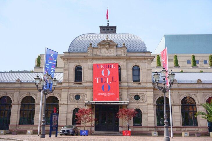 La Ópera (Festspielhaus)