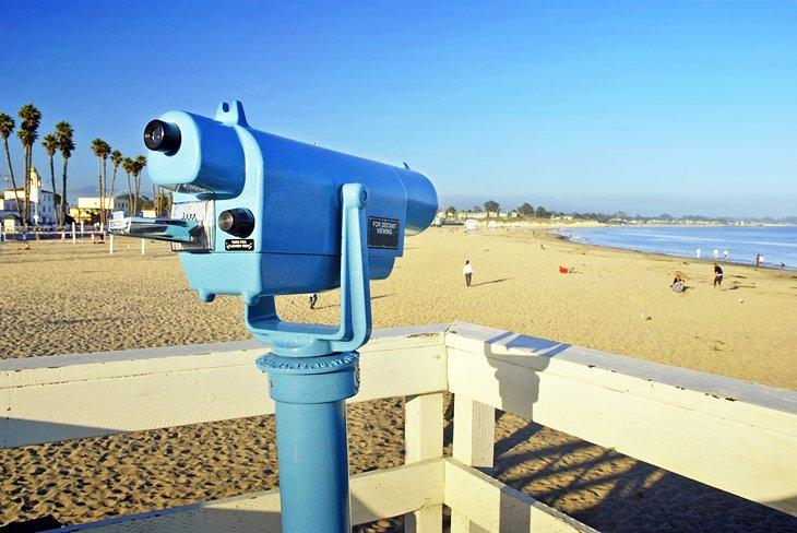 Teleskop mit Blick auf den Main Beach