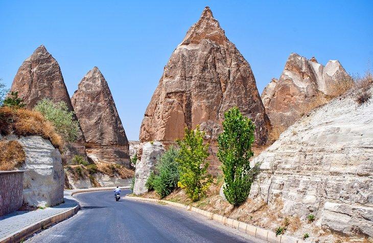 Carretera en Cappadocia, Turquía