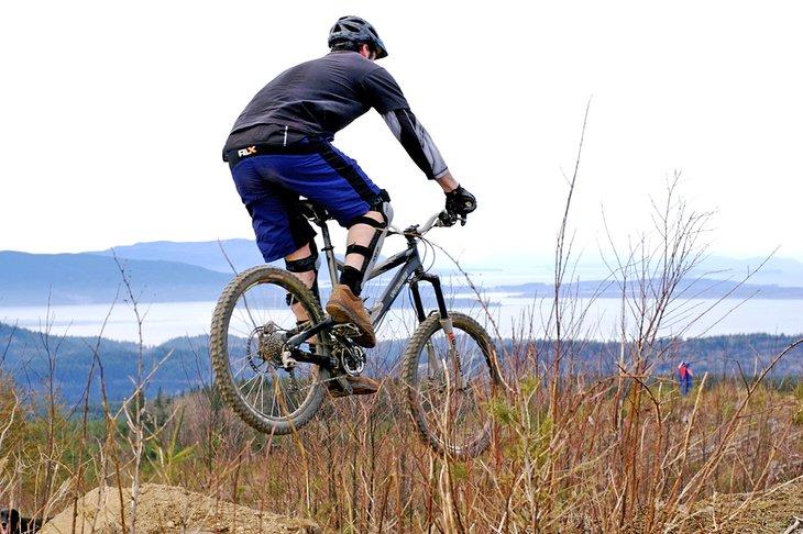 Ciclismo de montaña en el Monte Galbraith