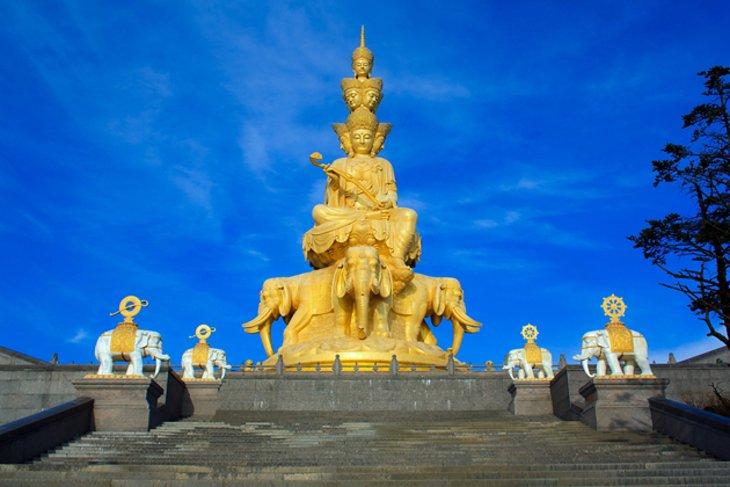 Der Emei-Berg und seine Tempel