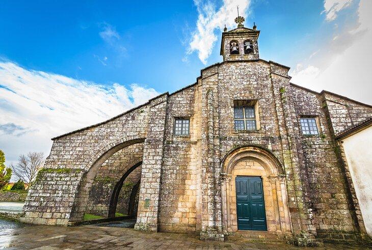 Iglesia de Santa María la Real de Sar