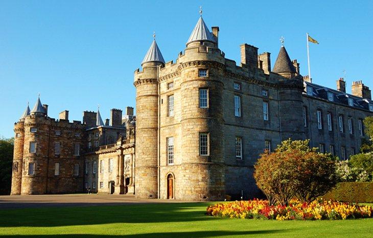 Palast von Holyroodhouse und Holyrood Abbey