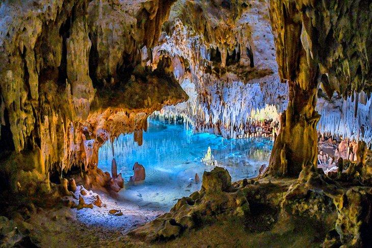 Grottes de cristal de Cayman