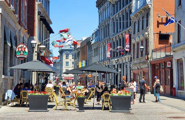 Essen auf der Rue Saint-Paul
